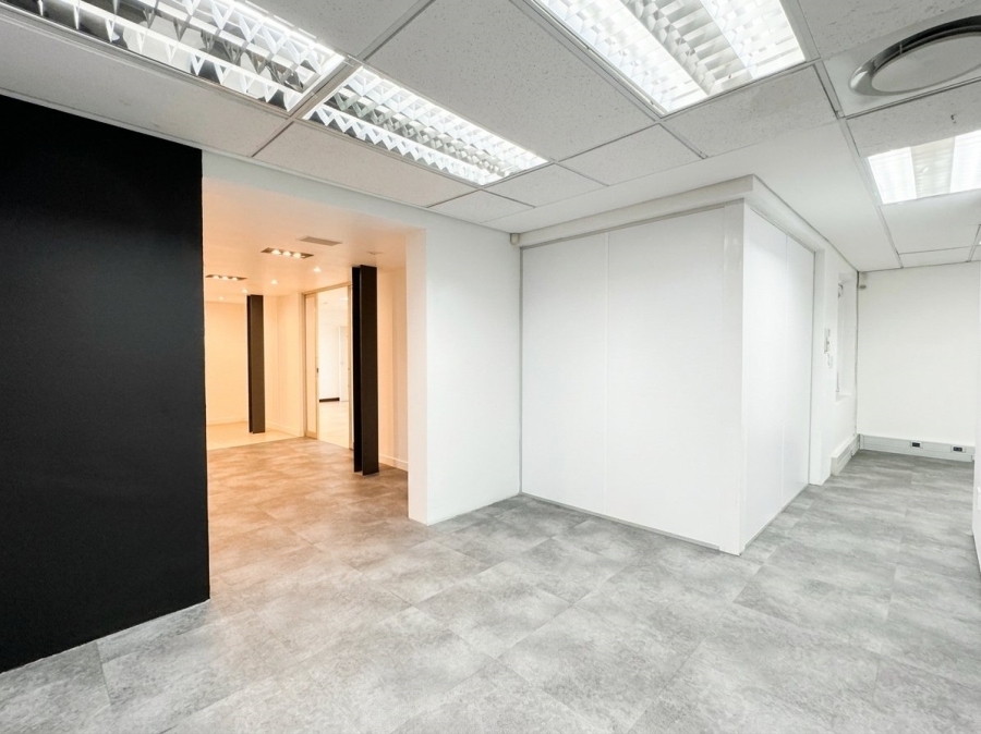 To Let Commercial Property for Rent in Mouille Point Western Cape